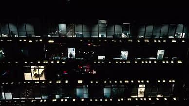 4K城市夜晚加班到深夜航拍夜景素材视频的预览图
